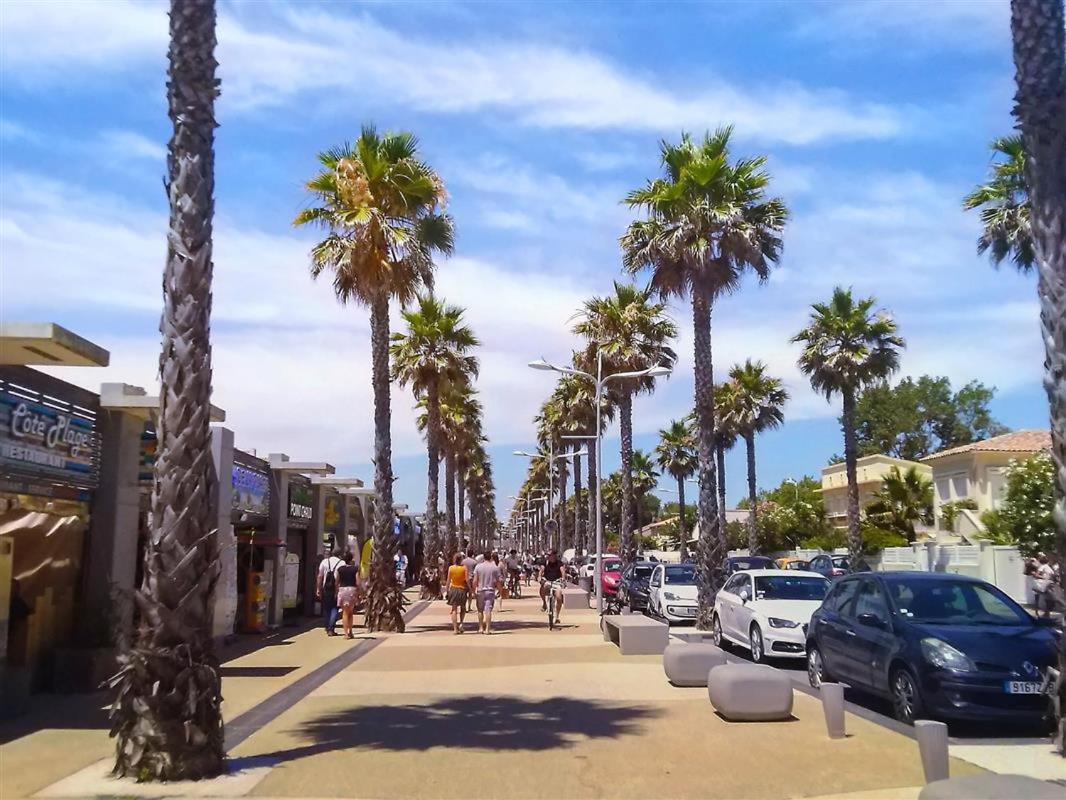 appartement T2 AGDE centre à 10 mn des plages Agde Exterior foto